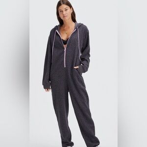 NWT Fabletics size S Dark Grey Cheetah Onesie